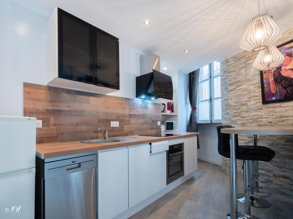 Le Vieux Laval Apartman Laval  Kültér fotó