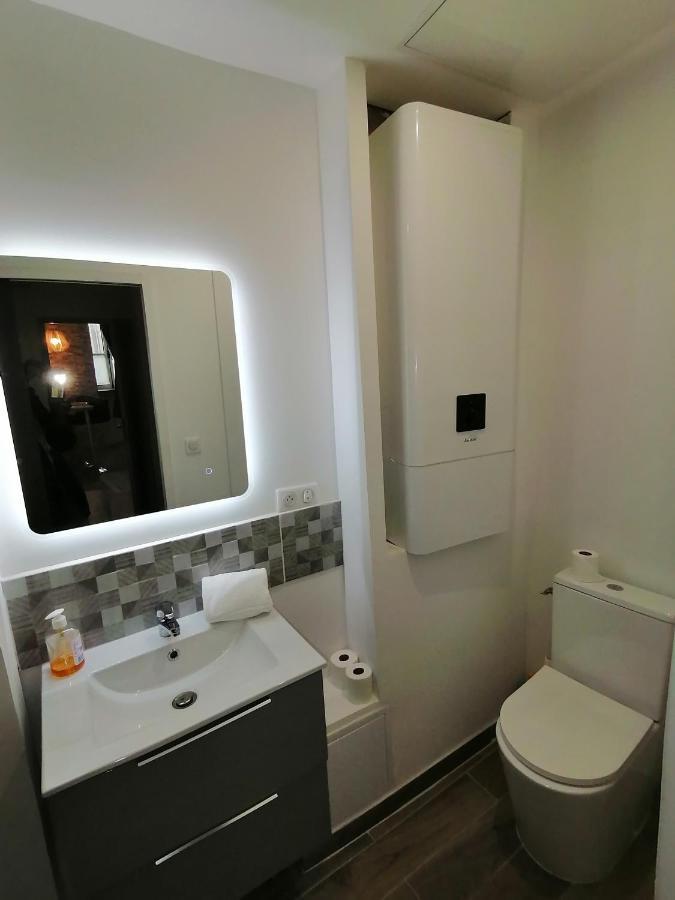 Le Vieux Laval Apartman Laval  Kültér fotó