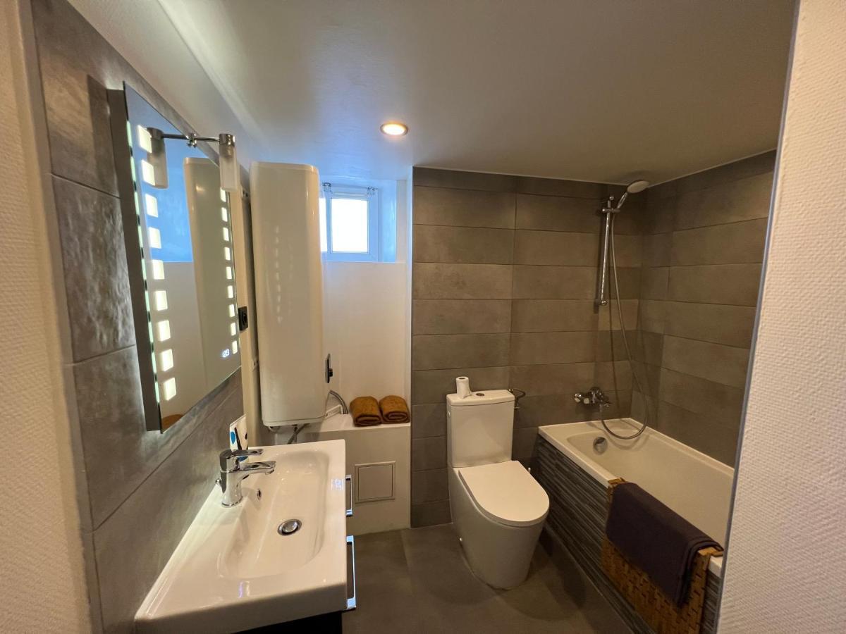 Le Vieux Laval Apartman Laval  Kültér fotó